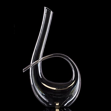 Wine Decanter Instrument Shaped Design Superior Quality Crystal Hand Made Wine Carafe Holds