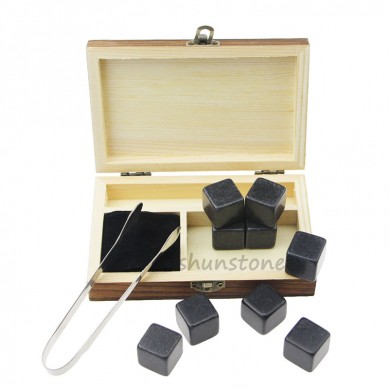 High end 6 pcs of Black Polished whiskey stones gift set with Tong  in Wooden Gift Box