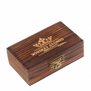 Cheap Whiskey Stones Gift Set with 8 Pcs in Natural Wooden Box and Velvet Bag to Chill Your Drinks